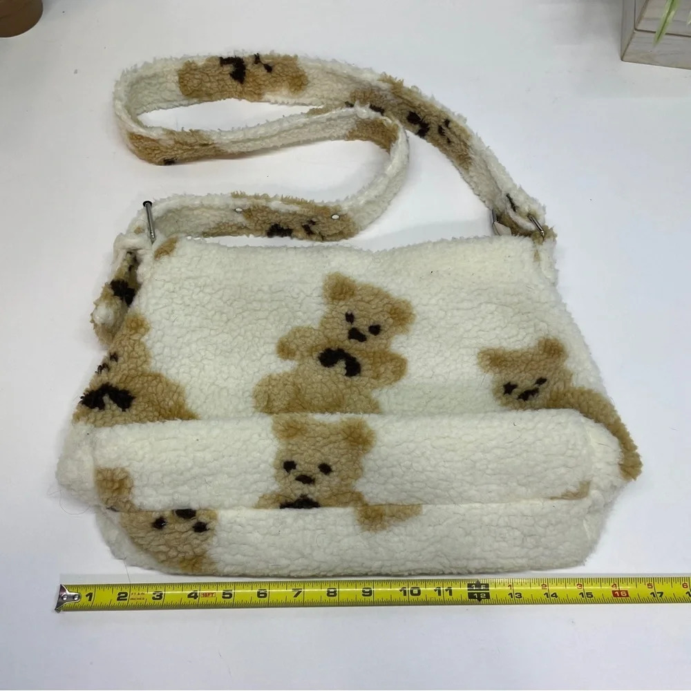 Fleece teddy baer print cross body bag
